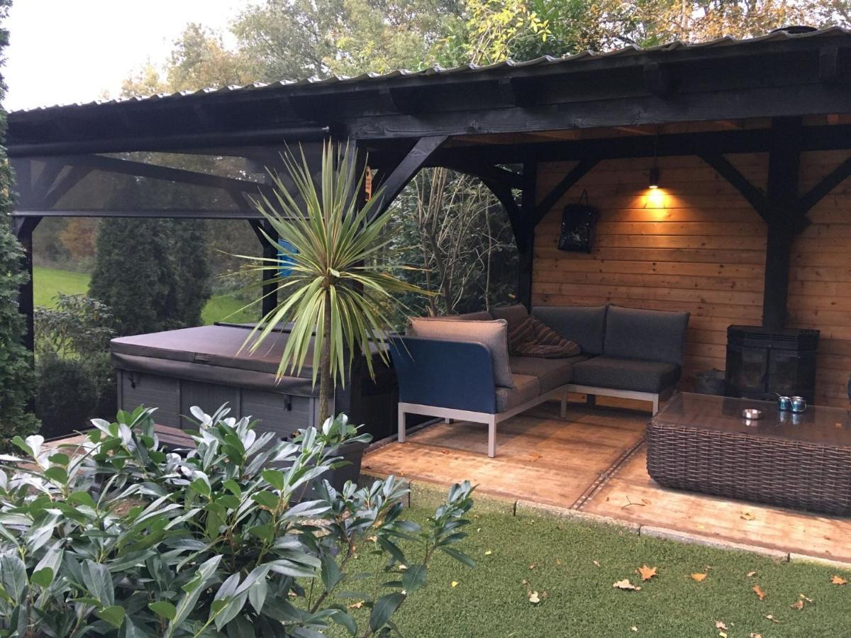 Holiday Home In Reutum Weerselo With Jacuzzi Beekdorp Luaran gambar