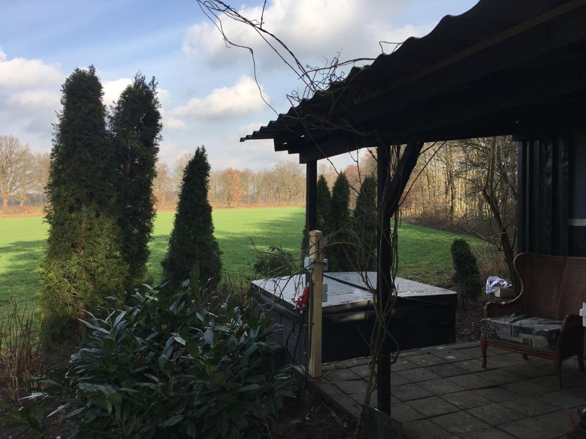 Holiday Home In Reutum Weerselo With Jacuzzi Beekdorp Luaran gambar
